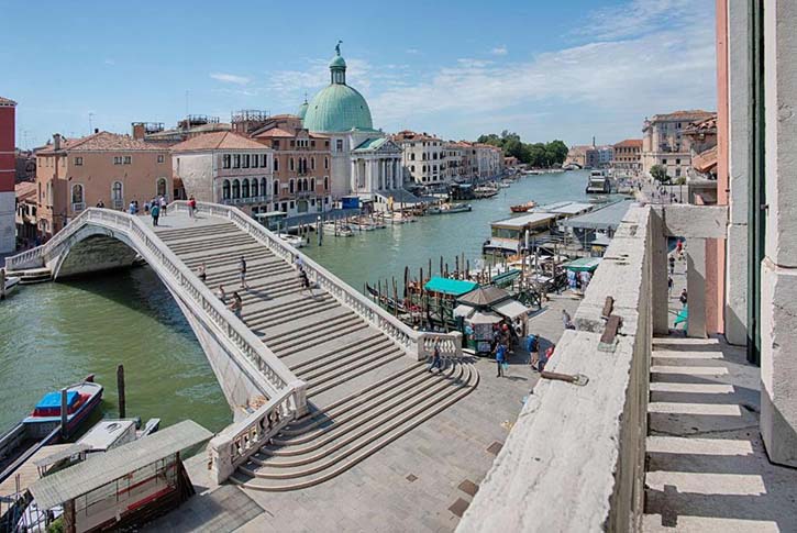 Exploring Venice’s Beauty with a Convenient Lastminute.com Hotel Stay