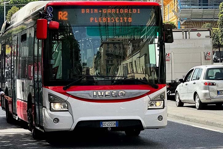 Public Transportation in Naples: Getting Around the City with Ease