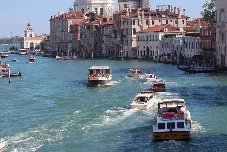 Getting Around Venice: The Best Public Transport Tips