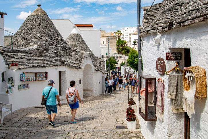 Exploring Foggia: A Journey Through Italy’s Fashion District
