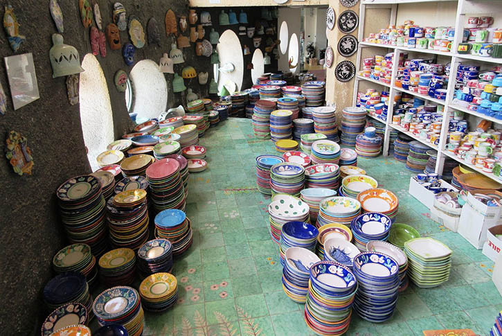 What to Buy in Salerno: Discovering the Souvenirs of Southern Italy