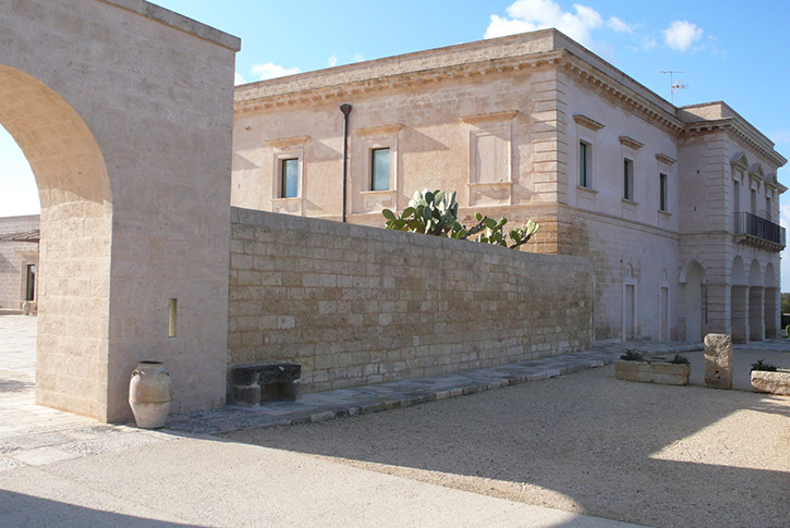 Family Stays Made Easy: Discovering a Parent-and-Child Paradise in Taranto